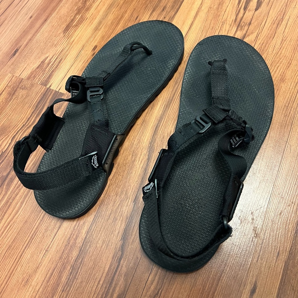 Bedrock sandals